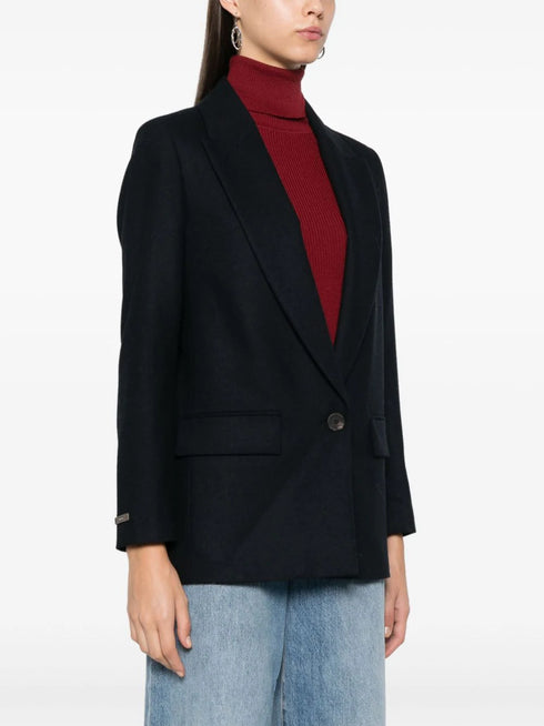 single-breasted blazer